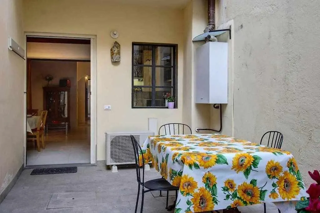 פירנצה Il Tulipano Apartment With Patio